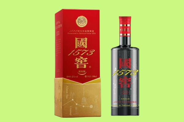沈阳市辽中回收国窖1573.jpg
